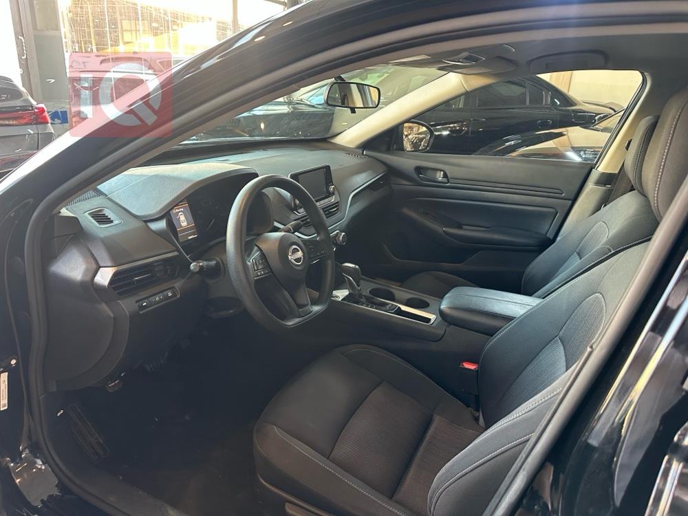 نیسان ئەلتیما